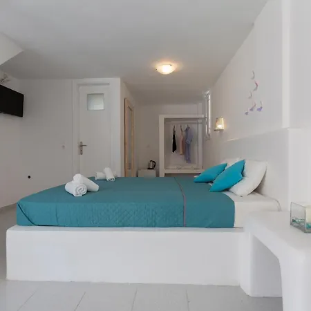 Blue Island Santorini Отель *