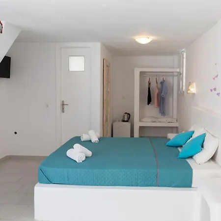 Blue Island Santorini Перисса