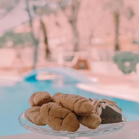 Blue Island Santorini 페리사