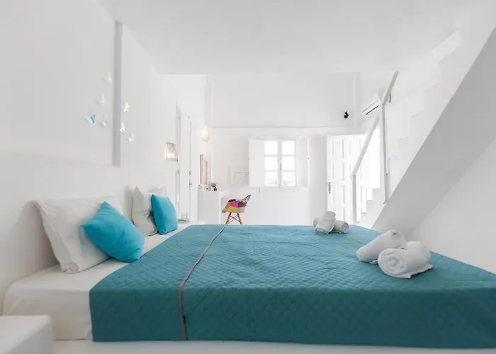 Blue Island Santorini