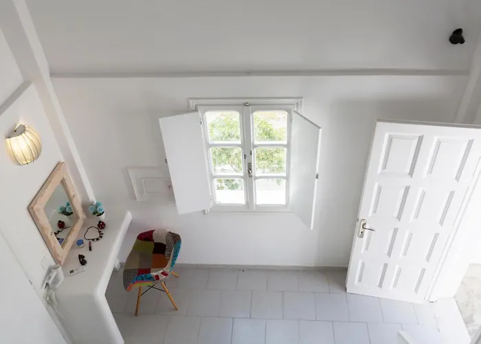 Blue Island Santorini