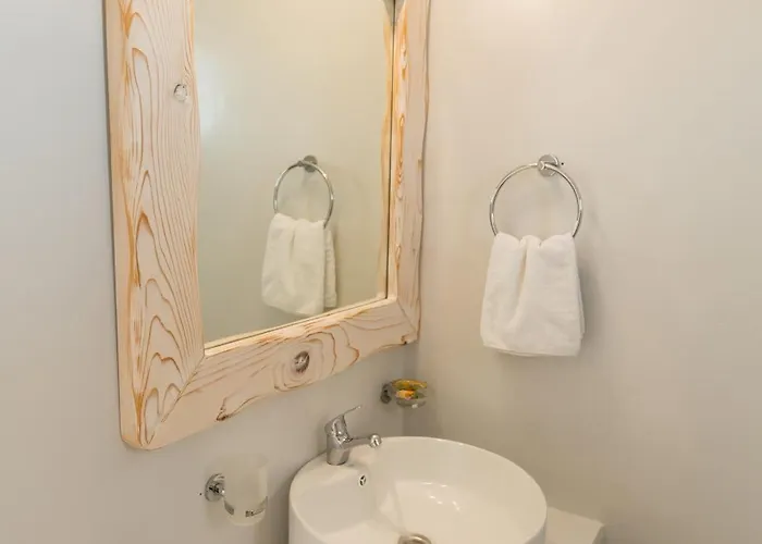 ホテル Blue Island Santorini ペリッサ