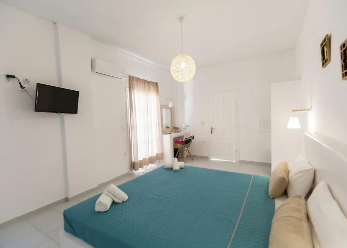 Blue Island Santorini Hotel Perissa (Santorini)